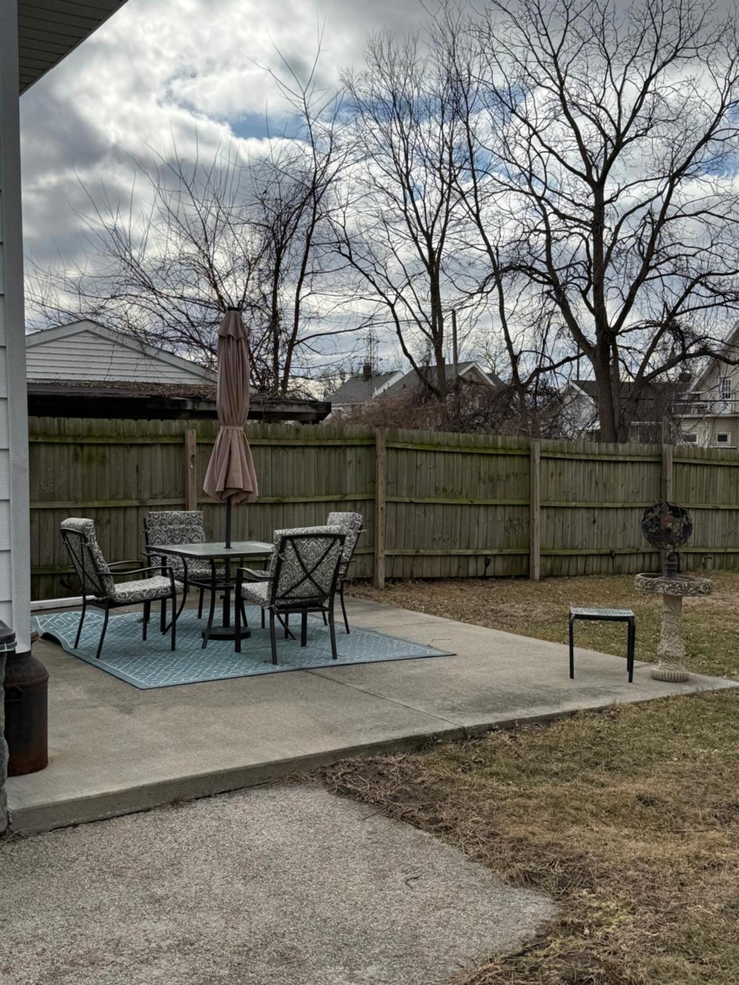 Charming 3-bedroom House Next To Hollywood Casino! 1 Minute From Interstate 75 Ferienhaus Toledo